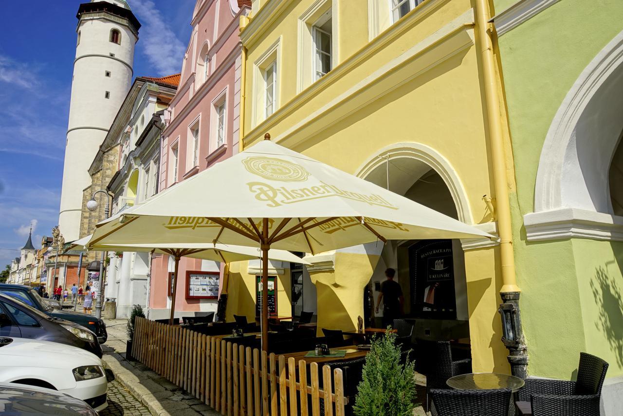 Hotel Hostinské pokoje U Kulináře Domažlice Esterno foto